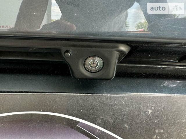 Серый Ауди Ку 5, объемом двигателя 2 л и пробегом 165 тыс. км за 26250 $, фото 41 на Automoto.ua