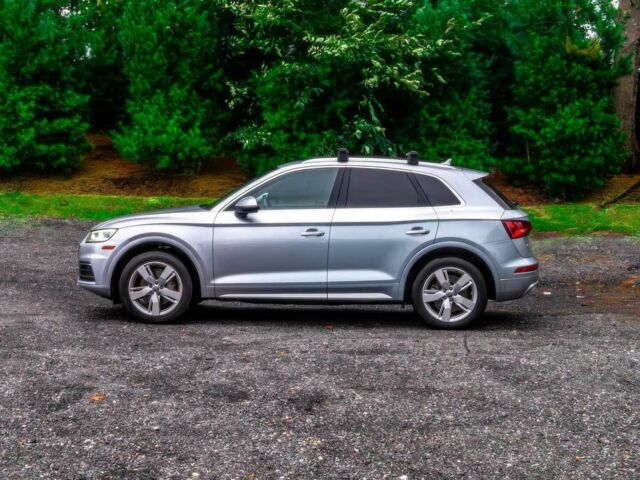 Серый Ауди Ку 5, объемом двигателя 2 л и пробегом 35 тыс. км за 14700 $, фото 3 на Automoto.ua