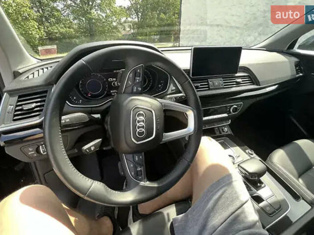 Сірий Ауді Ку 5, об'ємом двигуна 1.98 л та пробігом 97 тис. км за 28000 $, фото 6 на Automoto.ua