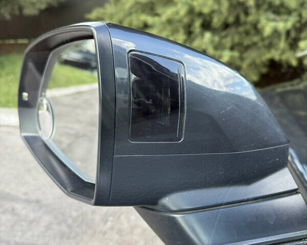 Серый Ауди Ку 5, объемом двигателя 2 л и пробегом 148 тыс. км за 27500 $, фото 26 на Automoto.ua