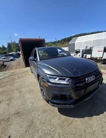 Сірий Ауді Ку 5, об'ємом двигуна 2 л та пробігом 56 тис. км за 33000 $, фото 59 на Automoto.ua