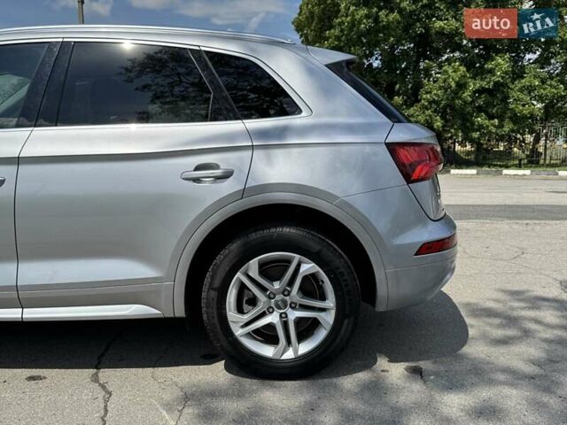 Серый Ауди Ку 5, объемом двигателя 1.98 л и пробегом 40 тыс. км за 25800 $, фото 73 на Automoto.ua