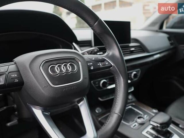 Серый Ауди Ку 5, объемом двигателя 1.98 л и пробегом 164 тыс. км за 37500 $, фото 11 на Automoto.ua