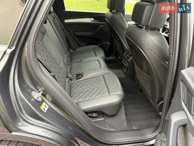 Серый Ауди Ку 5, объемом двигателя 2.97 л и пробегом 71 тыс. км за 53500 $, фото 99 на Automoto.ua