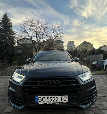 Серый Ауди Ку 5, объемом двигателя 1.98 л и пробегом 116 тыс. км за 29300 $, фото 1 на Automoto.ua