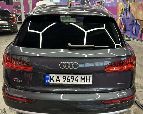 Сірий Ауді Ку 5, об'ємом двигуна 1.98 л та пробігом 34 тис. км за 33000 $, фото 27 на Automoto.ua