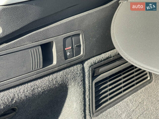 Серый Ауди Ку 5, объемом двигателя 1.97 л и пробегом 204 тыс. км за 28400 $, фото 38 на Automoto.ua