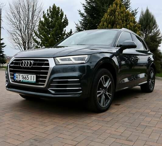 Серый Ауди Ку 5, объемом двигателя 1.98 л и пробегом 164 тыс. км за 37500 $, фото 4 на Automoto.ua