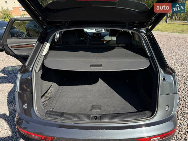 Серый Ауди Ку 5, объемом двигателя 2 л и пробегом 148 тыс. км за 27500 $, фото 35 на Automoto.ua