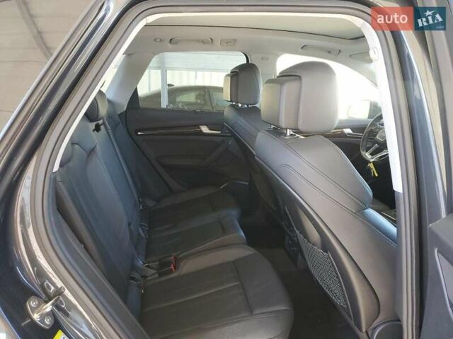 Серый Ауди Ку 5, объемом двигателя 1.98 л и пробегом 70 тыс. км за 9000 $, фото 10 на Automoto.ua