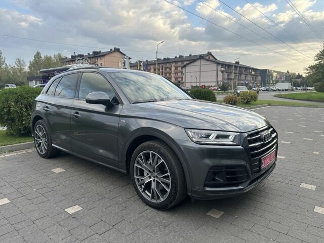 Ауді Ку 5 2019 у Ужгороді на Automoto.ua Сірий Ауді Ку 5, об'ємом двигуна 2 л та пробігом 210 тис. км за 39999 $, фото 3 на Automoto.ua