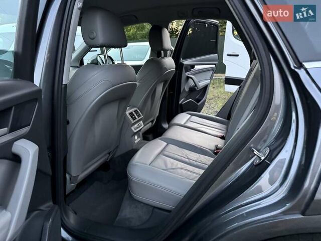 Сірий Ауді Ку 5, об'ємом двигуна 2 л та пробігом 220 тис. км за 29900 $, фото 74 на Automoto.ua