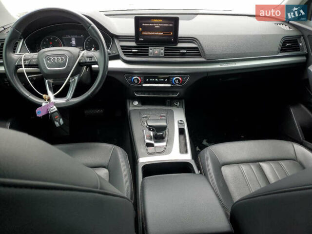 Серый Ауди Ку 5, объемом двигателя 2 л и пробегом 81 тыс. км за 17700 $, фото 9 на Automoto.ua