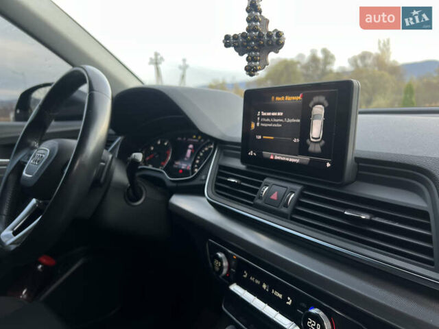 Серый Ауди Ку 5, объемом двигателя 1.97 л и пробегом 168 тыс. км за 30999 $, фото 24 на Automoto.ua