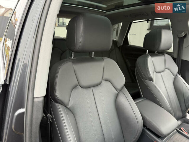 Серый Ауди Ку 5, объемом двигателя 1.98 л и пробегом 100 тыс. км за 25900 $, фото 49 на Automoto.ua