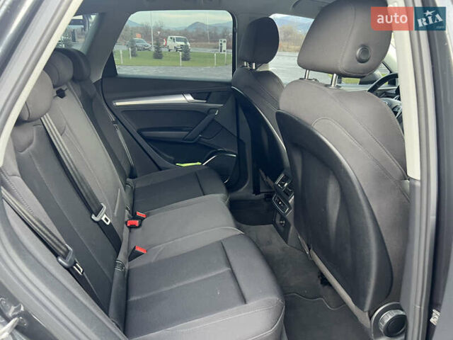 Серый Ауди Ку 5, объемом двигателя 1.97 л и пробегом 168 тыс. км за 30999 $, фото 26 на Automoto.ua