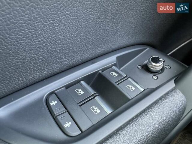 Серый Ауди Ку 5, объемом двигателя 1.98 л и пробегом 40 тыс. км за 25800 $, фото 8 на Automoto.ua