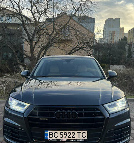 Серый Ауди Ку 5, объемом двигателя 1.98 л и пробегом 116 тыс. км за 29300 $, фото 16 на Automoto.ua