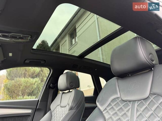 Серый Ауди Ку 5, объемом двигателя 2.97 л и пробегом 71 тыс. км за 53500 $, фото 53 на Automoto.ua