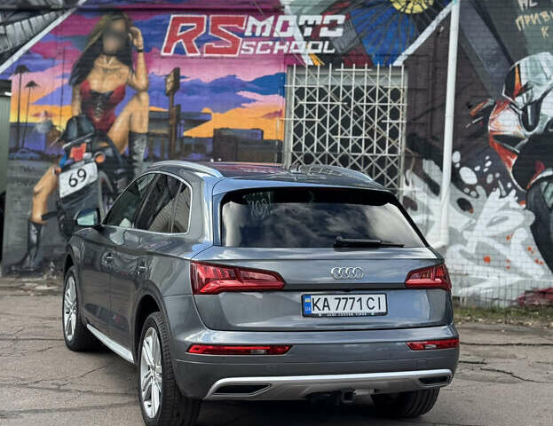 Сірий Ауді Ку 5, об'ємом двигуна 1.99 л та пробігом 104 тис. км за 28000 $, фото 9 на Automoto.ua