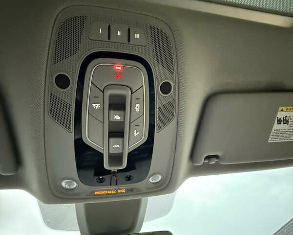 Серый Ауди Ку 5, объемом двигателя 1.98 л и пробегом 170 тыс. км за 24000 $, фото 14 на Automoto.ua