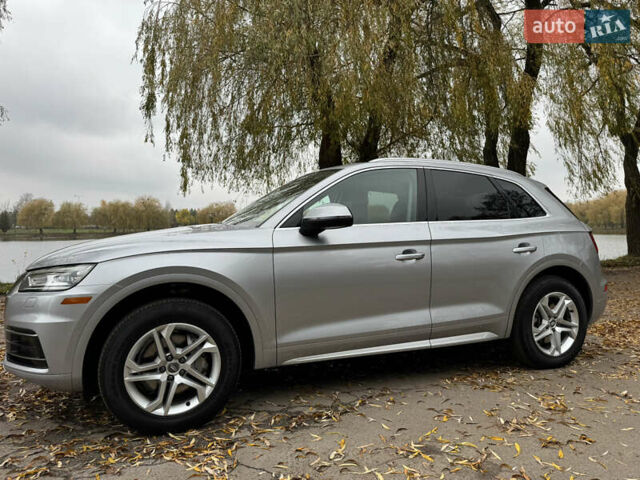 Серый Ауди Ку 5, объемом двигателя 1.98 л и пробегом 112 тыс. км за 25500 $, фото 8 на Automoto.ua