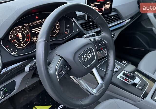 Серый Ауди Ку 5, объемом двигателя 1.98 л и пробегом 52 тыс. км за 28999 $, фото 33 на Automoto.ua