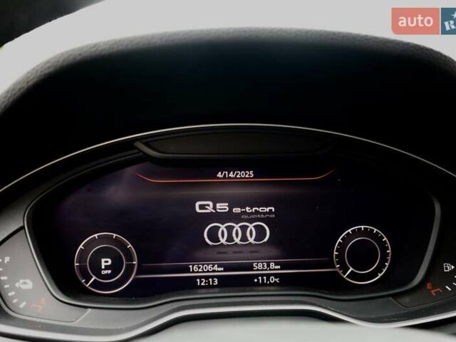 Серый Ауди Ку 5, объемом двигателя 1.98 л и пробегом 164 тыс. км за 37500 $, фото 3 на Automoto.ua