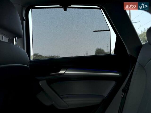 Сірий Ауді Ку 5, об'ємом двигуна 2 л та пробігом 220 тис. км за 29900 $, фото 67 на Automoto.ua