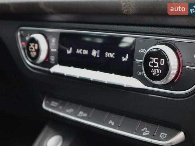 Серый Ауди Ку 5, объемом двигателя 1.98 л и пробегом 164 тыс. км за 37500 $, фото 64 на Automoto.ua