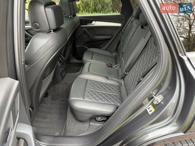 Серый Ауди Ку 5, объемом двигателя 2.97 л и пробегом 71 тыс. км за 53500 $, фото 67 на Automoto.ua