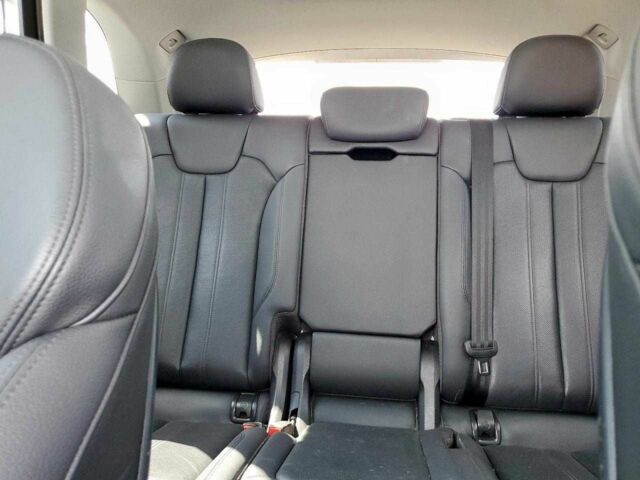 Серый Ауди Ку 5, объемом двигателя 2 л и пробегом 88 тыс. км за 9000 $, фото 9 на Automoto.ua