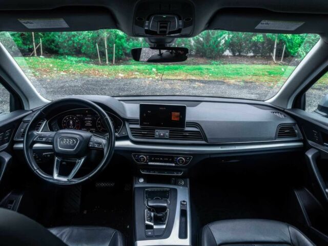 Серый Ауди Ку 5, объемом двигателя 2 л и пробегом 35 тыс. км за 14700 $, фото 7 на Automoto.ua