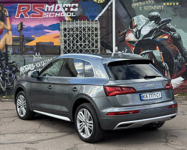 Сірий Ауді Ку 5, об'ємом двигуна 1.99 л та пробігом 104 тис. км за 28000 $, фото 10 на Automoto.ua