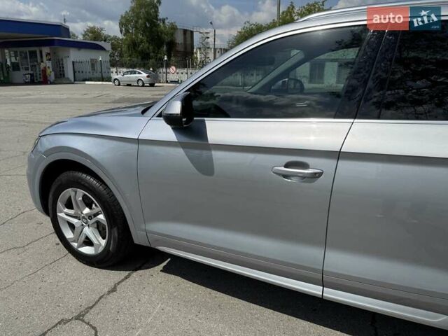 Серый Ауди Ку 5, объемом двигателя 1.98 л и пробегом 40 тыс. км за 25800 $, фото 71 на Automoto.ua