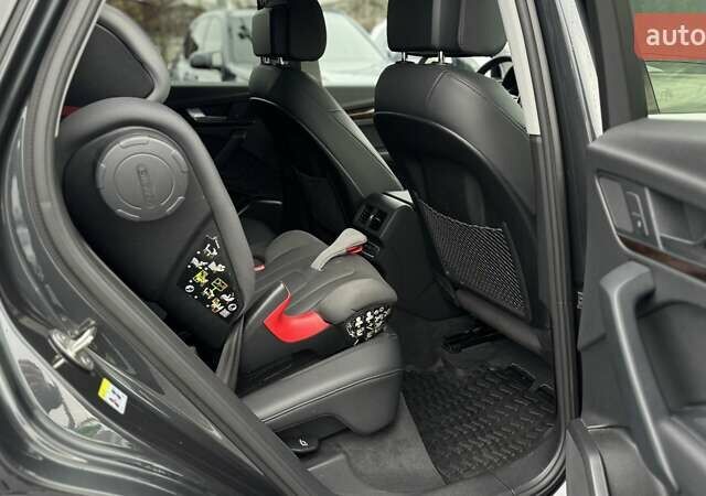 Сірий Ауді Ку 5, об'ємом двигуна 1.98 л та пробігом 78 тис. км за 27500 $, фото 17 на Automoto.ua