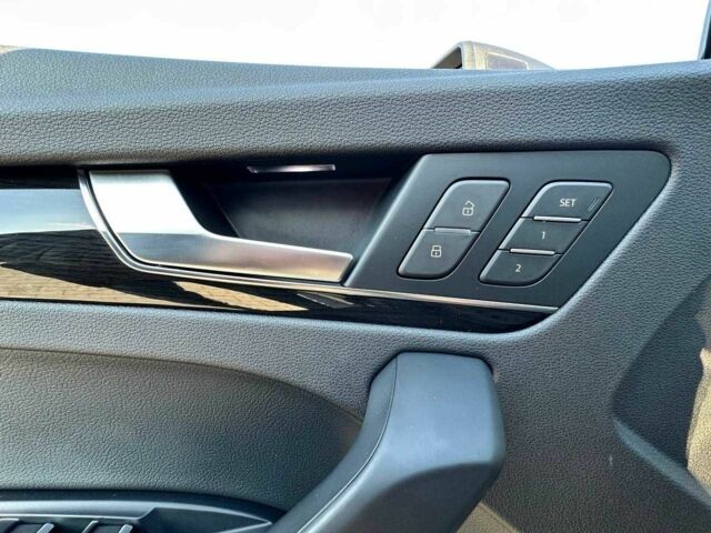 Сірий Ауді Ку 5, об'ємом двигуна 2 л та пробігом 34 тис. км за 29990 $, фото 8 на Automoto.ua