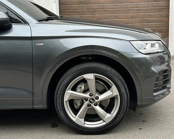 Сірий Ауді Ку 5, об'ємом двигуна 1.98 л та пробігом 98 тис. км за 29950 $, фото 19 на Automoto.ua