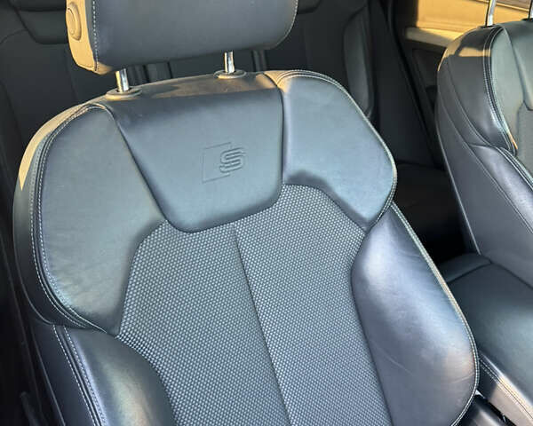 Серый Ауди Ку 5, объемом двигателя 1.97 л и пробегом 215 тыс. км за 39000 $, фото 30 на Automoto.ua