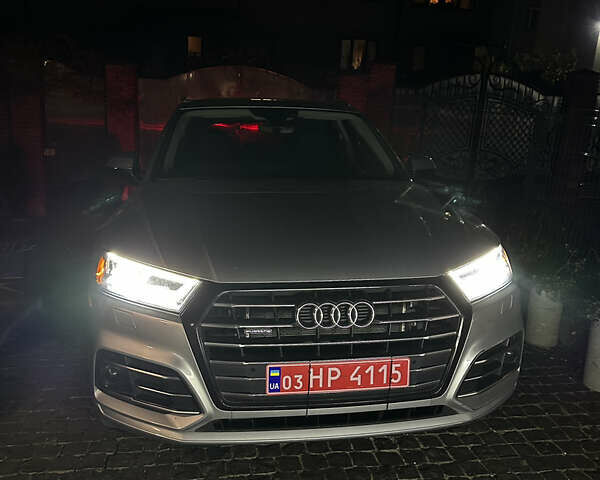 Серый Ауди Ку 5, объемом двигателя 1.98 л и пробегом 100 тыс. км за 34500 $, фото 34 на Automoto.ua