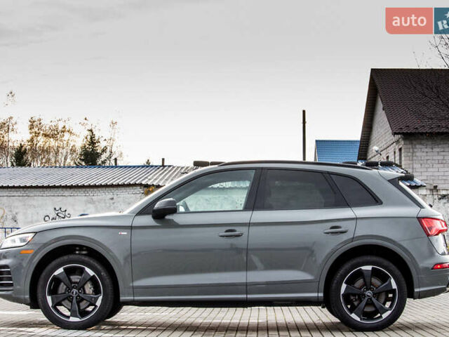 Сірий Ауді Ку 5, об'ємом двигуна 2 л та пробігом 149 тис. км за 31000 $, фото 27 на Automoto.ua