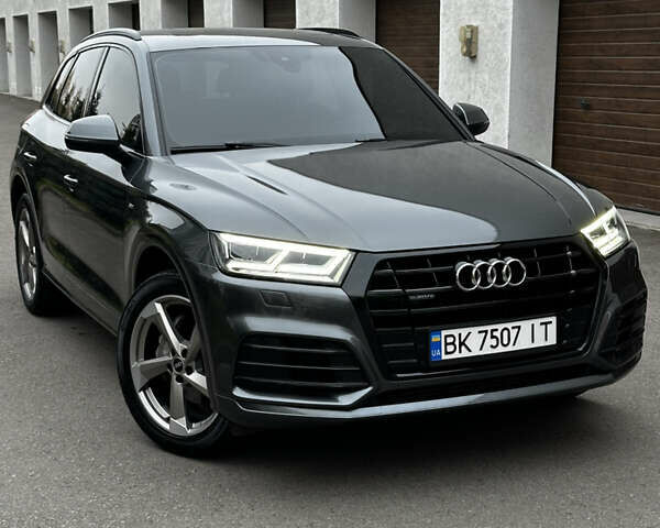 Сірий Ауді Ку 5, об'ємом двигуна 1.98 л та пробігом 98 тис. км за 29950 $, фото 63 на Automoto.ua