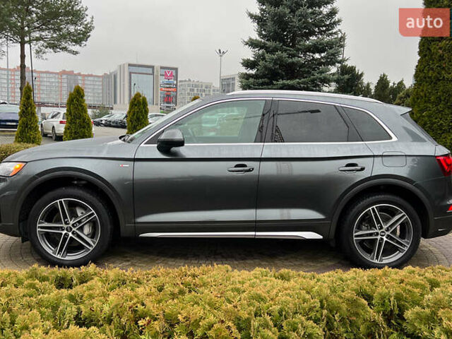 Серый Ауди Ку 5, объемом двигателя 1.98 л и пробегом 73 тыс. км за 37200 $, фото 3 на Automoto.ua