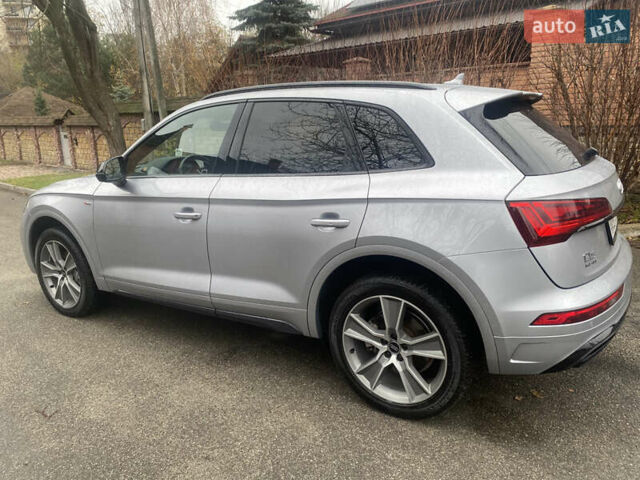 Сірий Ауді Ку 5, об'ємом двигуна 1.98 л та пробігом 77 тис. км за 38900 $, фото 3 на Automoto.ua