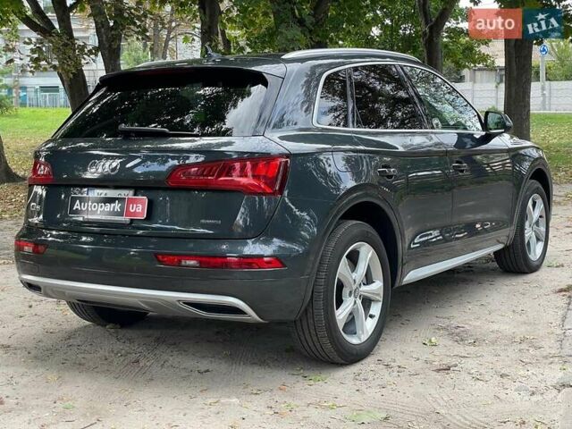 Сірий Ауді Ку 5, об'ємом двигуна 2 л та пробігом 89 тис. км за 30990 $, фото 8 на Automoto.ua
