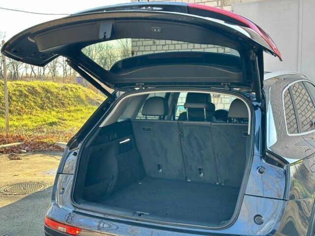 Сірий Ауді Ку 5, об'ємом двигуна 2 л та пробігом 34 тис. км за 29990 $, фото 5 на Automoto.ua