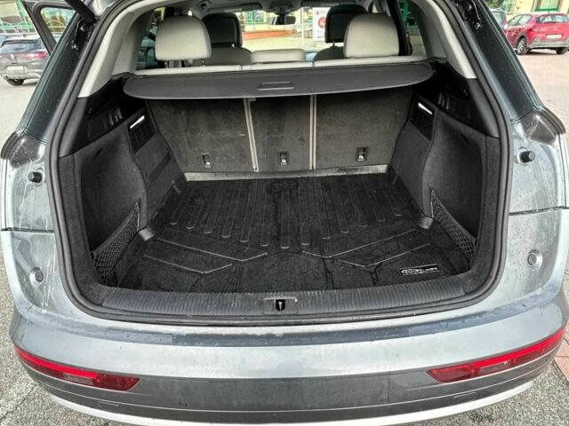 Серый Ауди Ку 5, объемом двигателя 2 л и пробегом 78 тыс. км за 16900 $, фото 7 на Automoto.ua