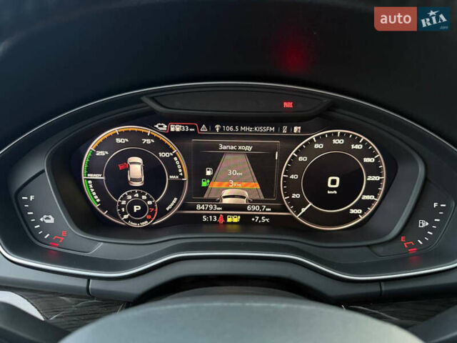 Серый Ауди Ку 5, объемом двигателя 2 л и пробегом 84 тыс. км за 37500 $, фото 17 на Automoto.ua