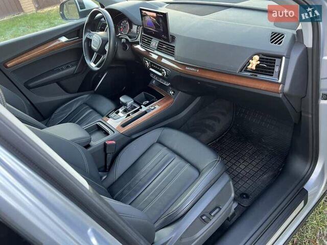 Сірий Ауді Ку 5, об'ємом двигуна 2 л та пробігом 77 тис. км за 28900 $, фото 30 на Automoto.ua