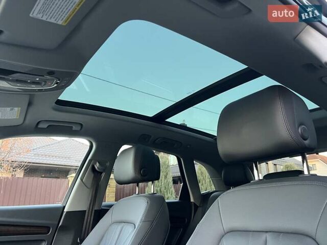 Сірий Ауді Ку 5, об'ємом двигуна 2 л та пробігом 104 тис. км за 26900 $, фото 19 на Automoto.ua